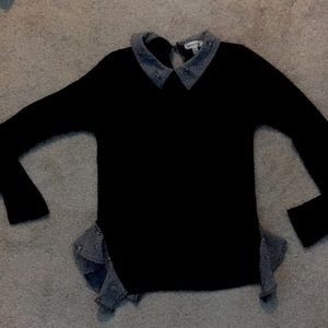 Stripe-collared black shirt